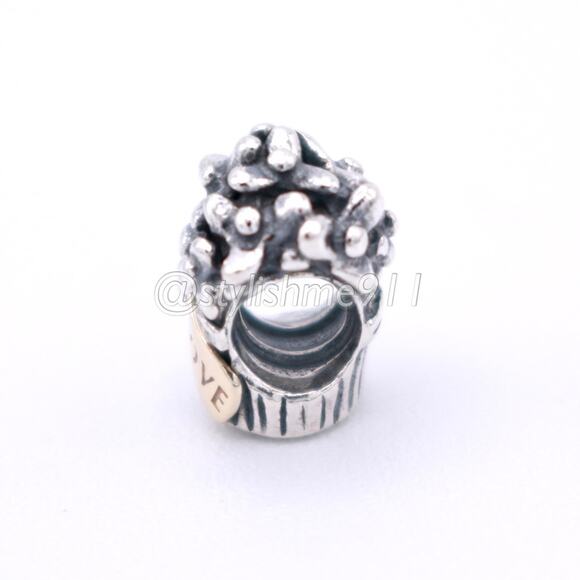 Authentic PANDORA Bouquet of Flowers Charm - 790441 - Picture 9 of 13